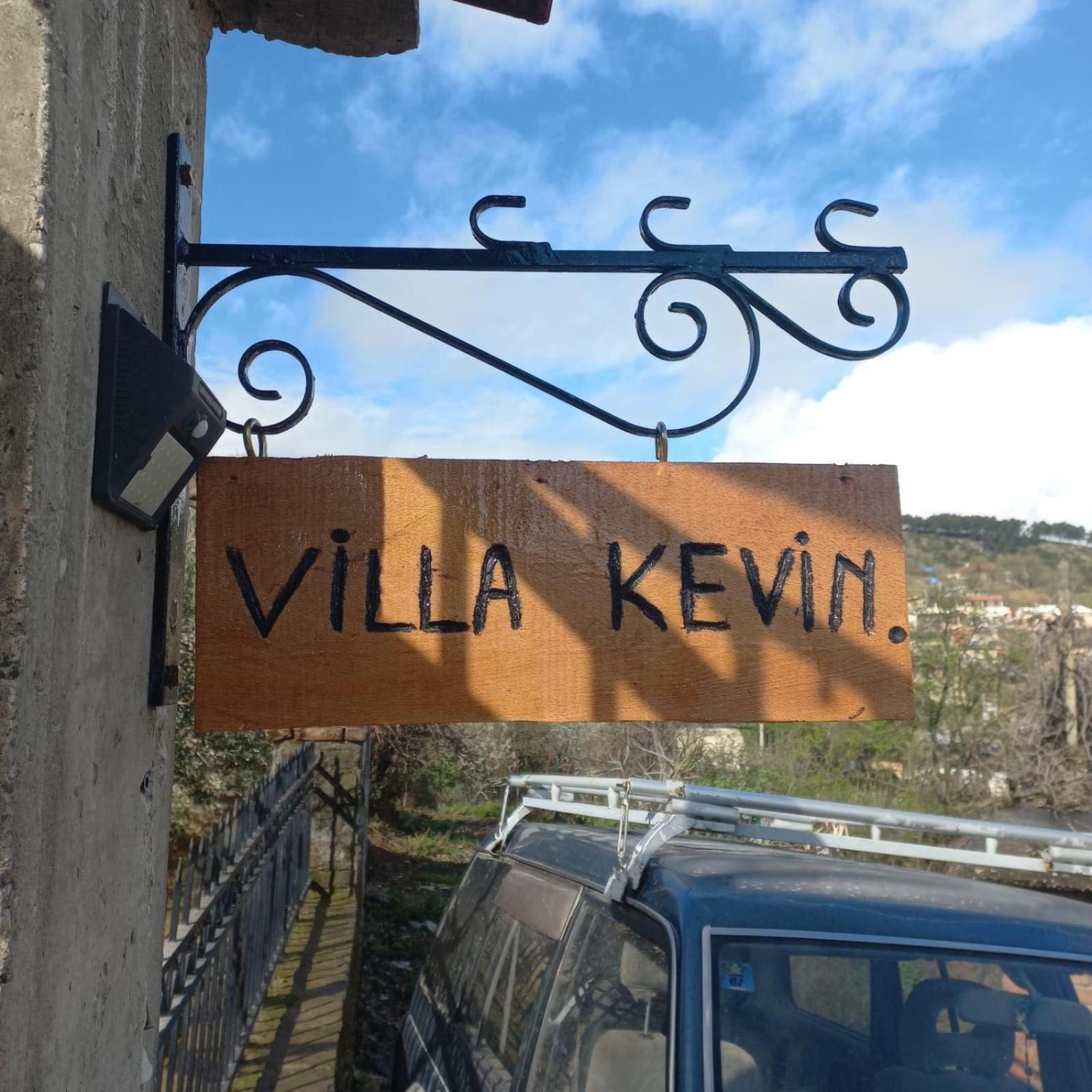 Villa Kevin Μπεράτ Εξωτερικό φωτογραφία