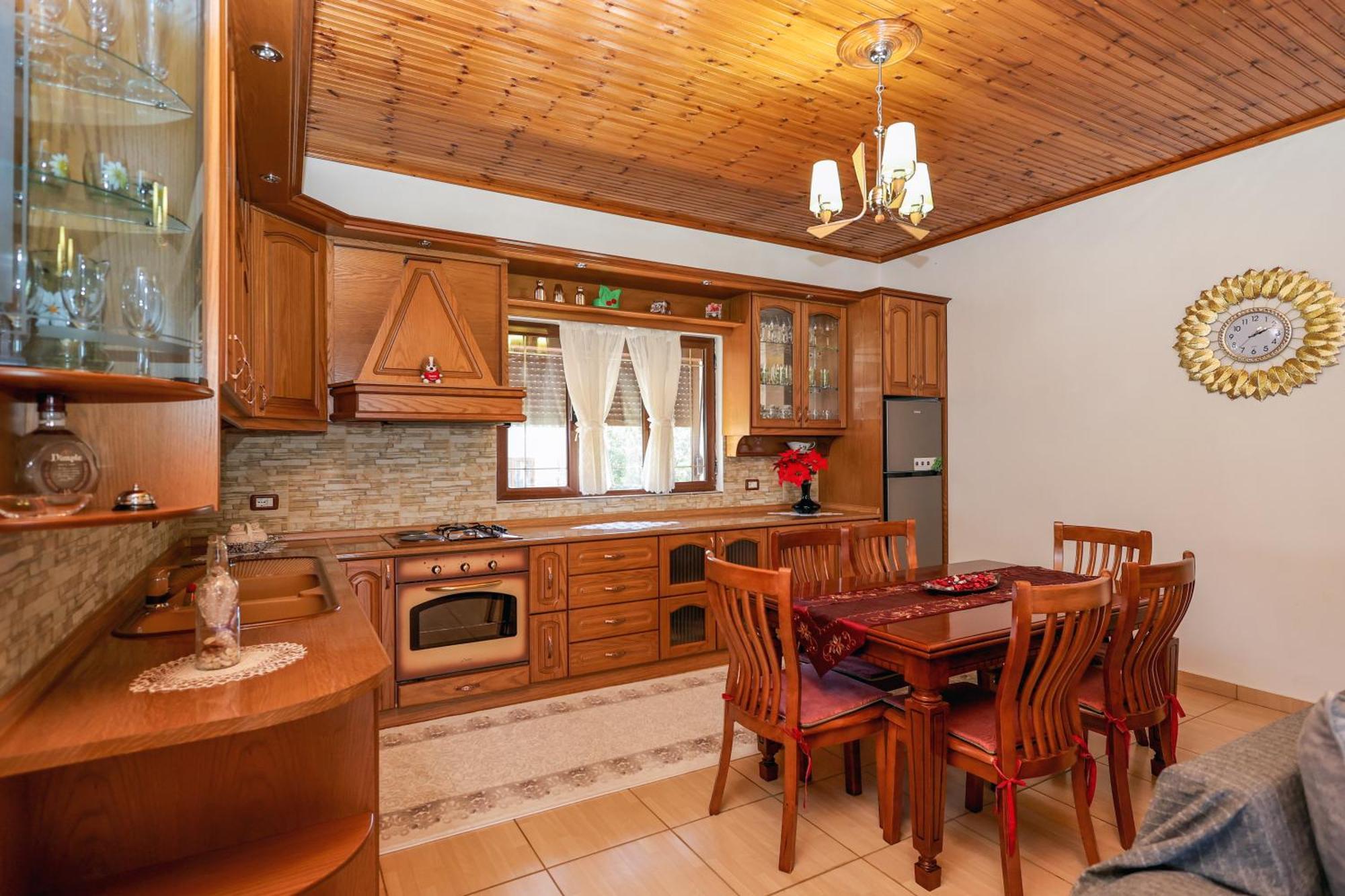 Villa Kevin Μπεράτ Εξωτερικό φωτογραφία