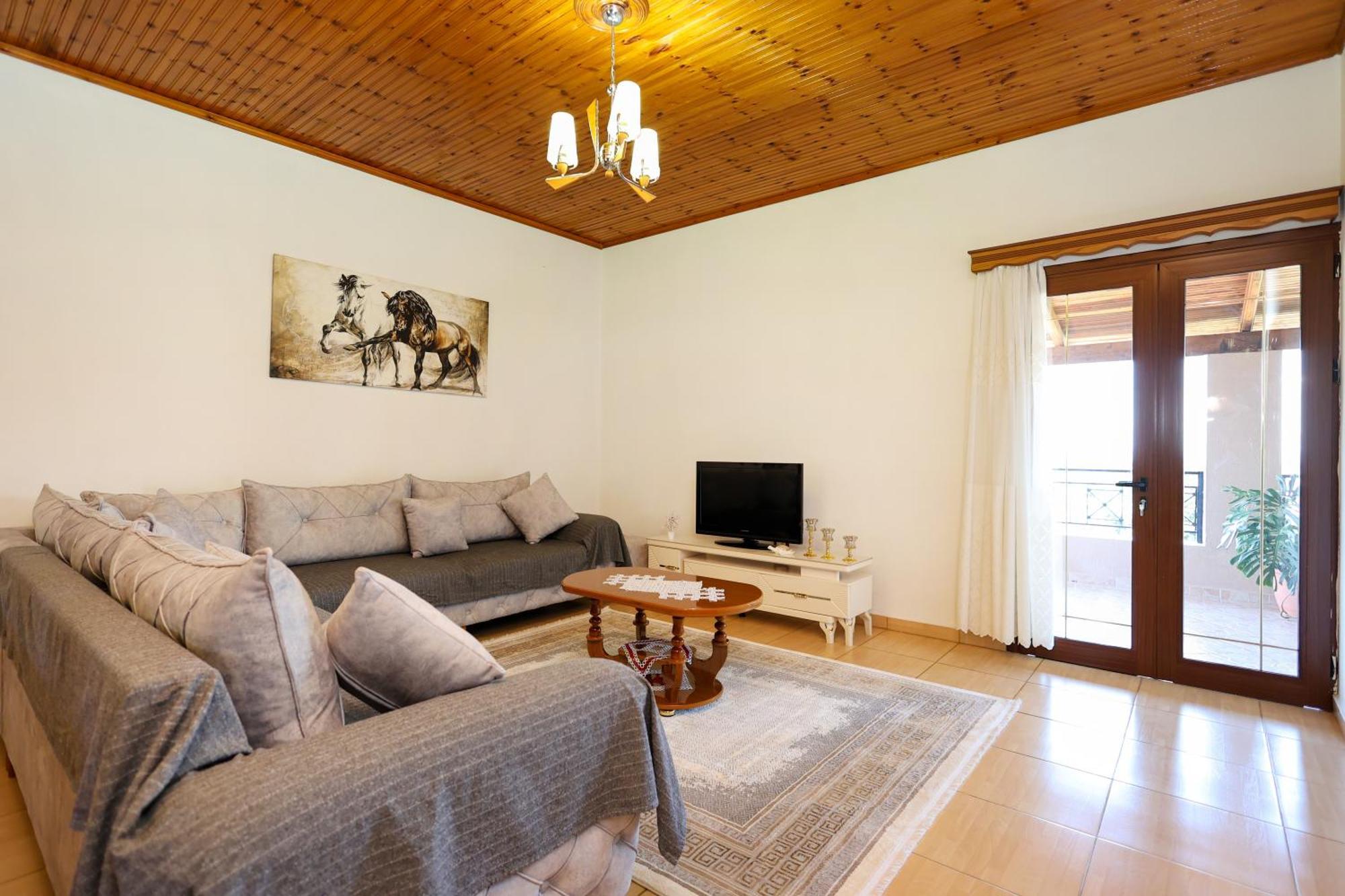 Villa Kevin Μπεράτ Εξωτερικό φωτογραφία