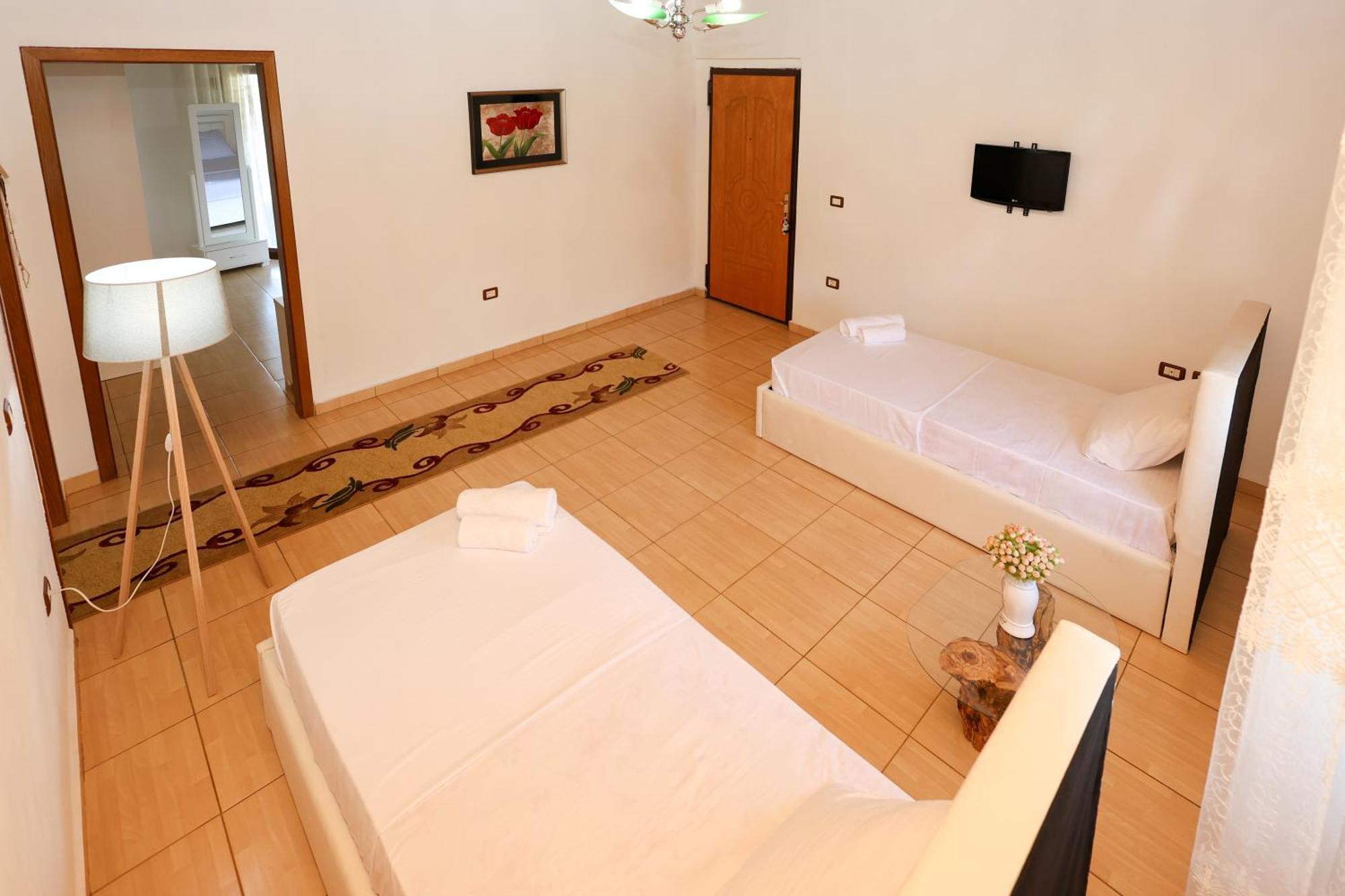 Villa Kevin Μπεράτ Εξωτερικό φωτογραφία