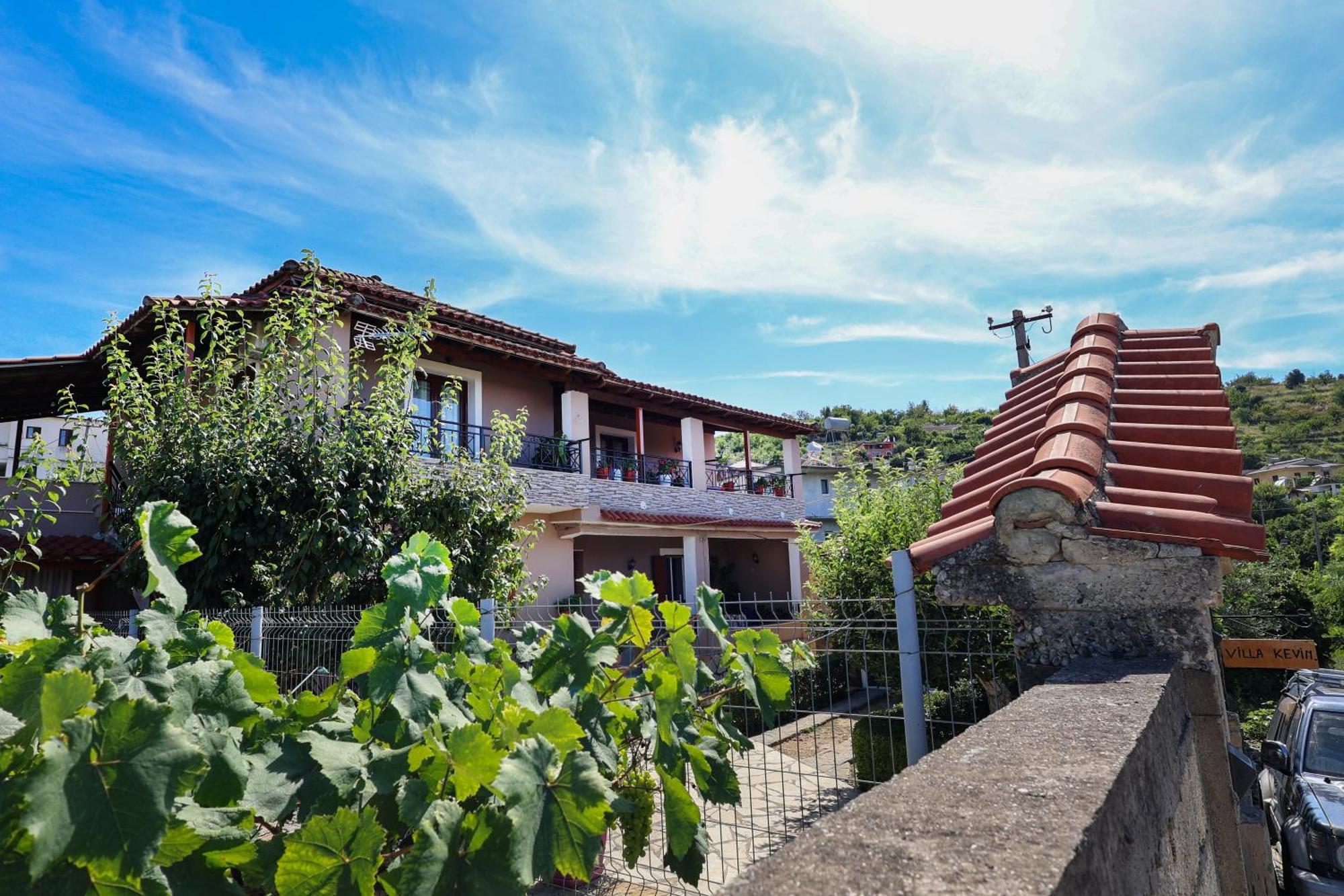 Villa Kevin Μπεράτ Εξωτερικό φωτογραφία